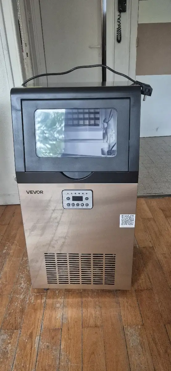 Machine à glaçons 45kg/24h